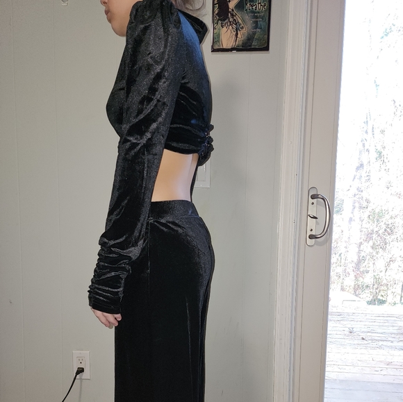 NWT Dolls Kill Sexy , Soft Velor Crop Top And Pant Set - Picture 5 of 9